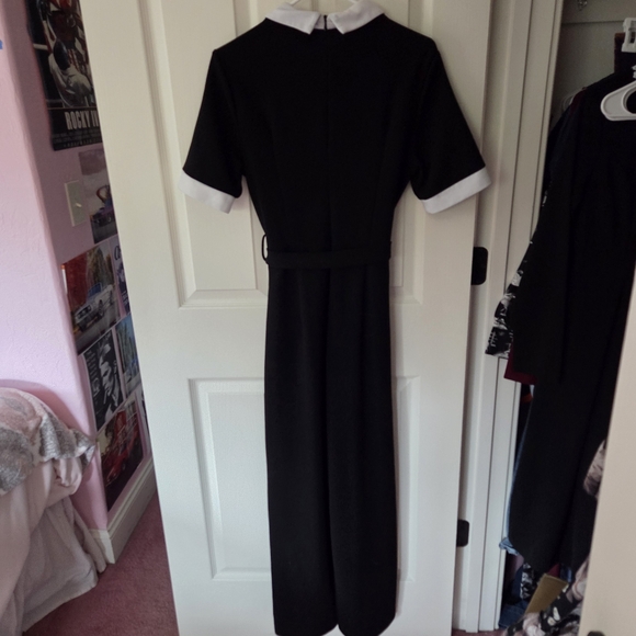 Collared Gothic Romper - Picture 3 of 7